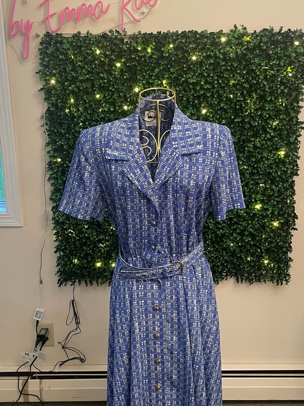 Vintage 80s Leslie Fay Blue Patterned Midi Full Skirt Dress with Belt